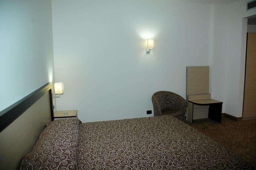 Fieri Hotel Fier Room photo